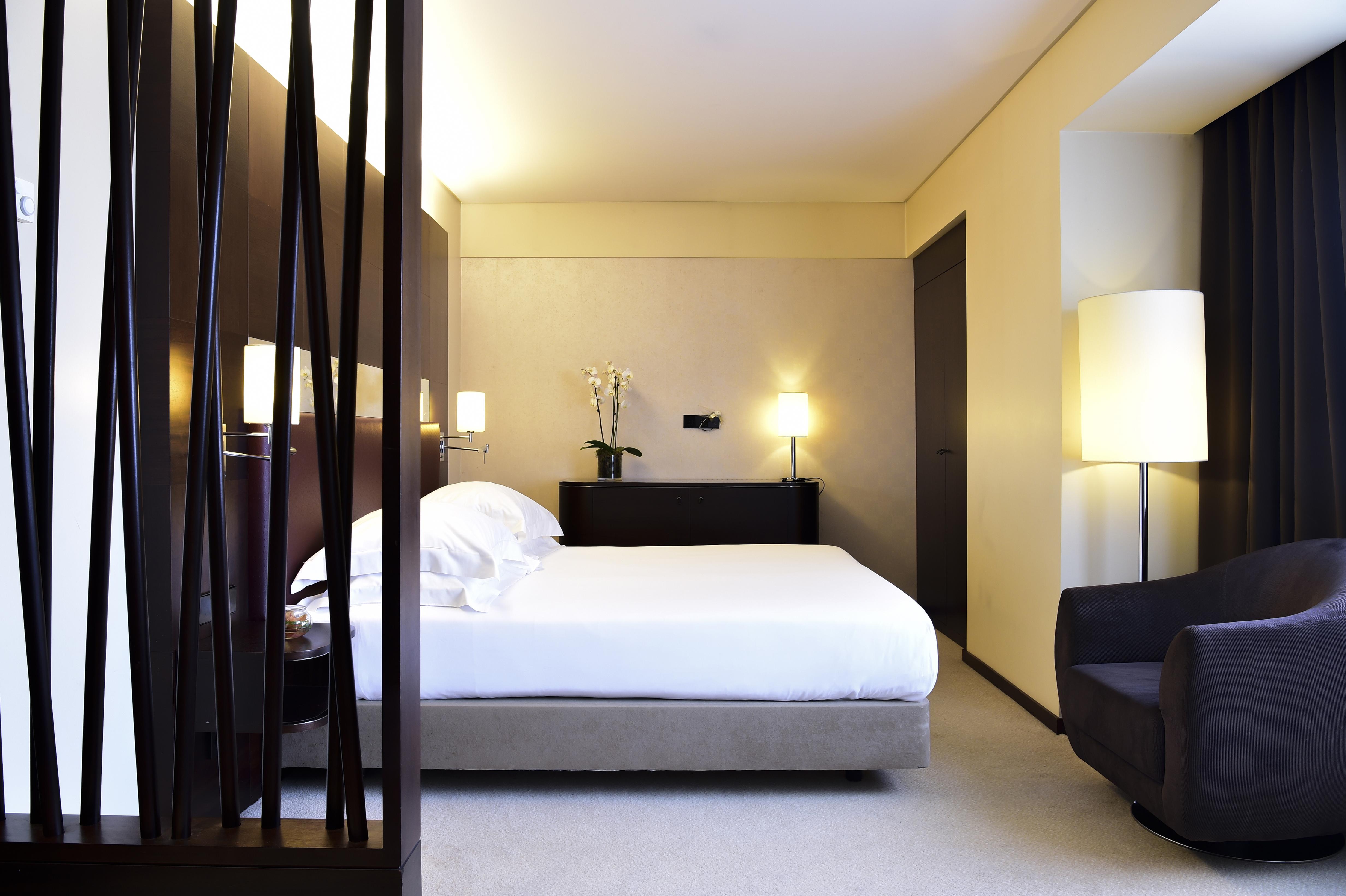 Porto Palacio Hotel By The Editory Εξωτερικό φωτογραφία A room at the Mandarin Oriental, Munich