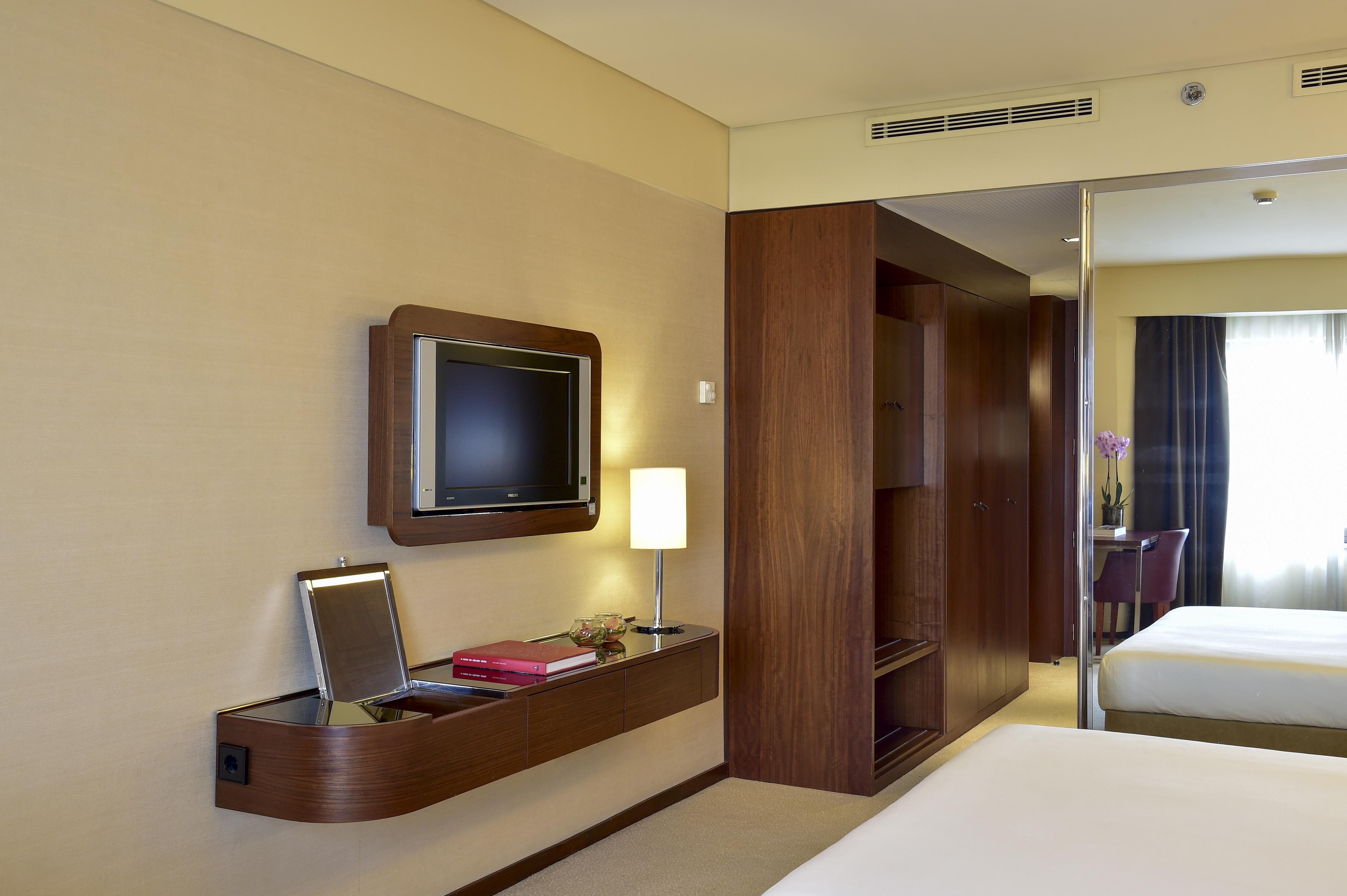 Porto Palacio Hotel By The Editory Εξωτερικό φωτογραφία A room at the hotel
