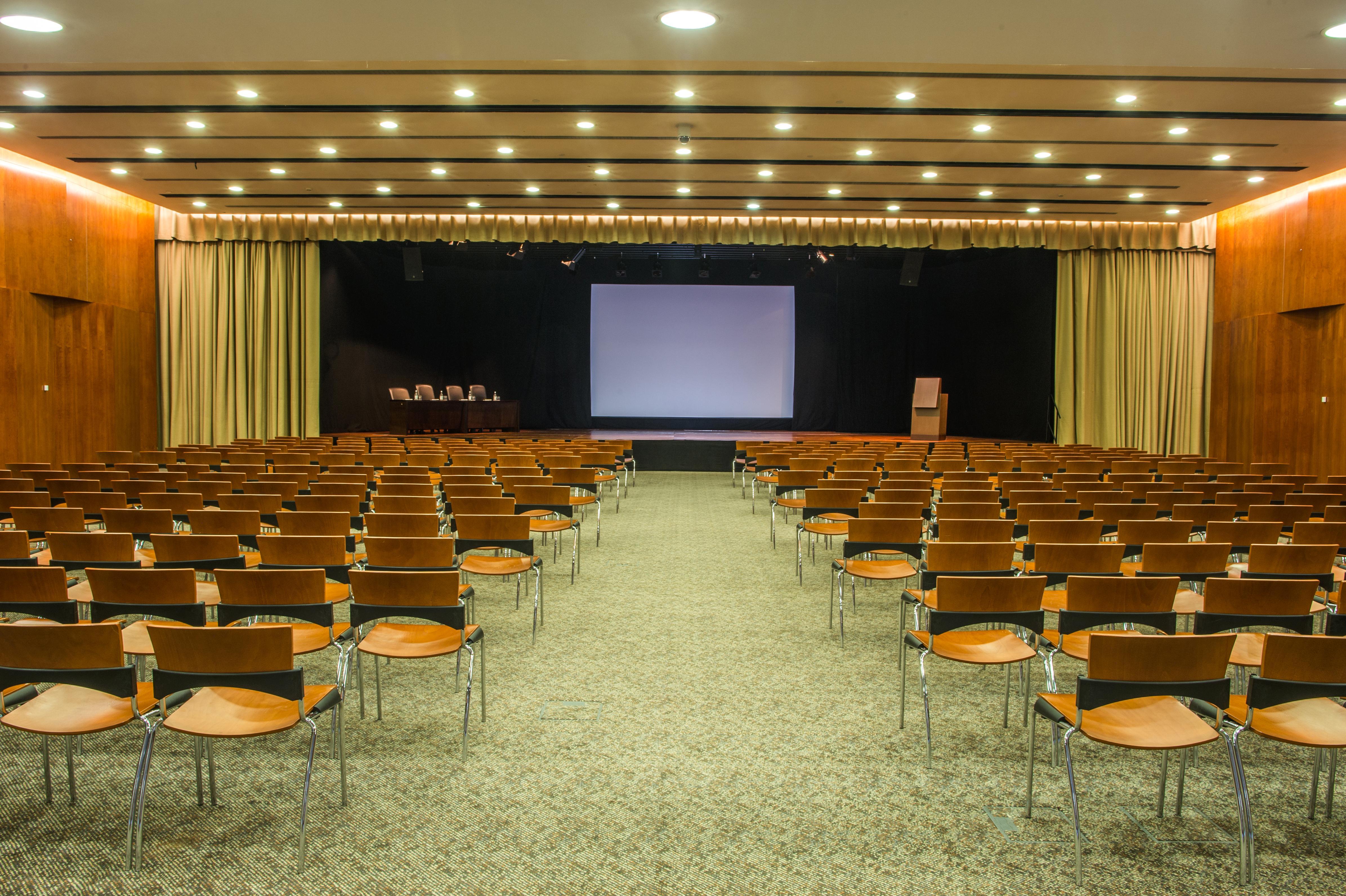 Porto Palacio Hotel By The Editory Εξωτερικό φωτογραφία The main auditorium