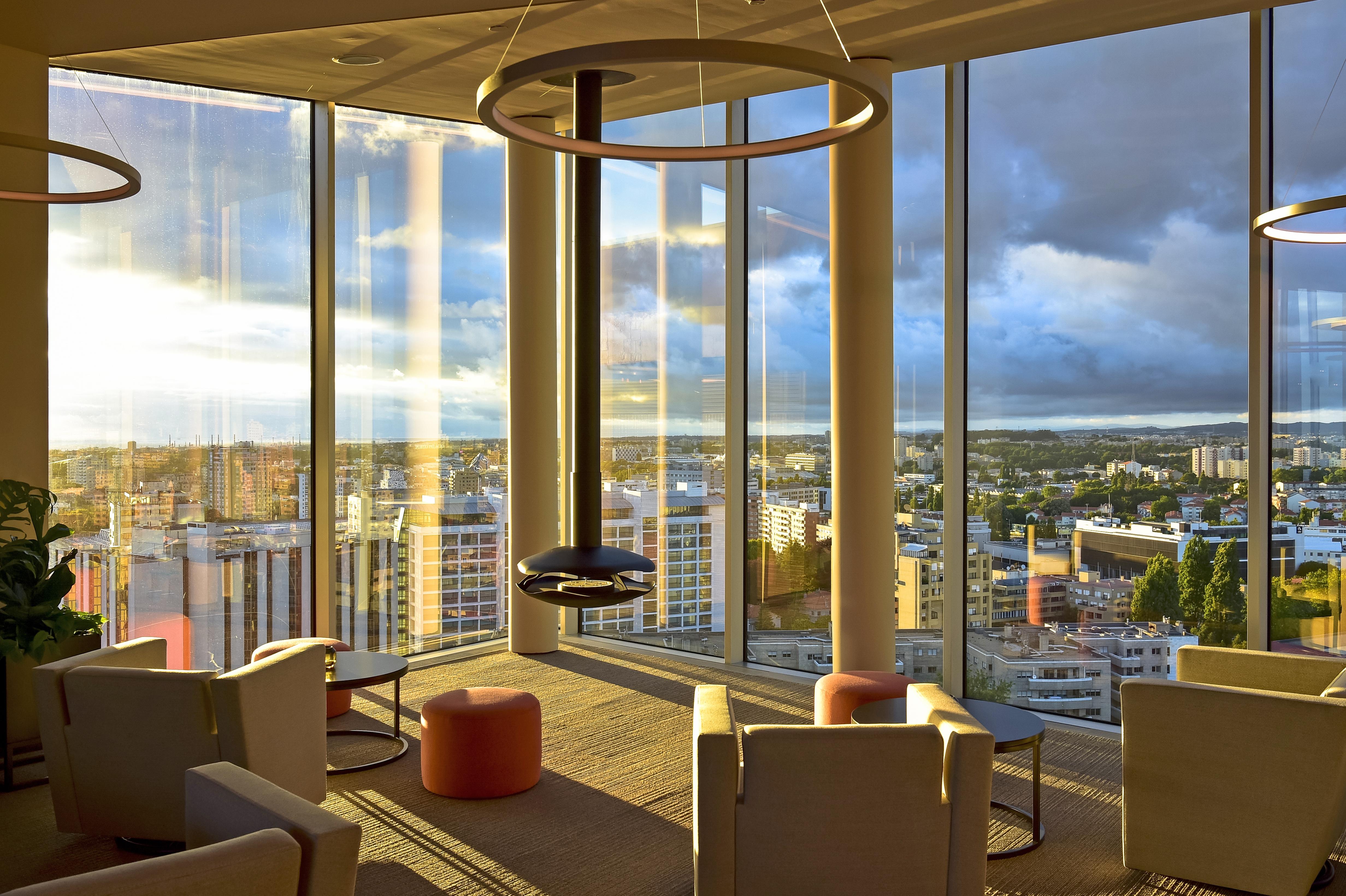 Porto Palacio Hotel By The Editory Εξωτερικό φωτογραφία Skyline's Sky Lounge