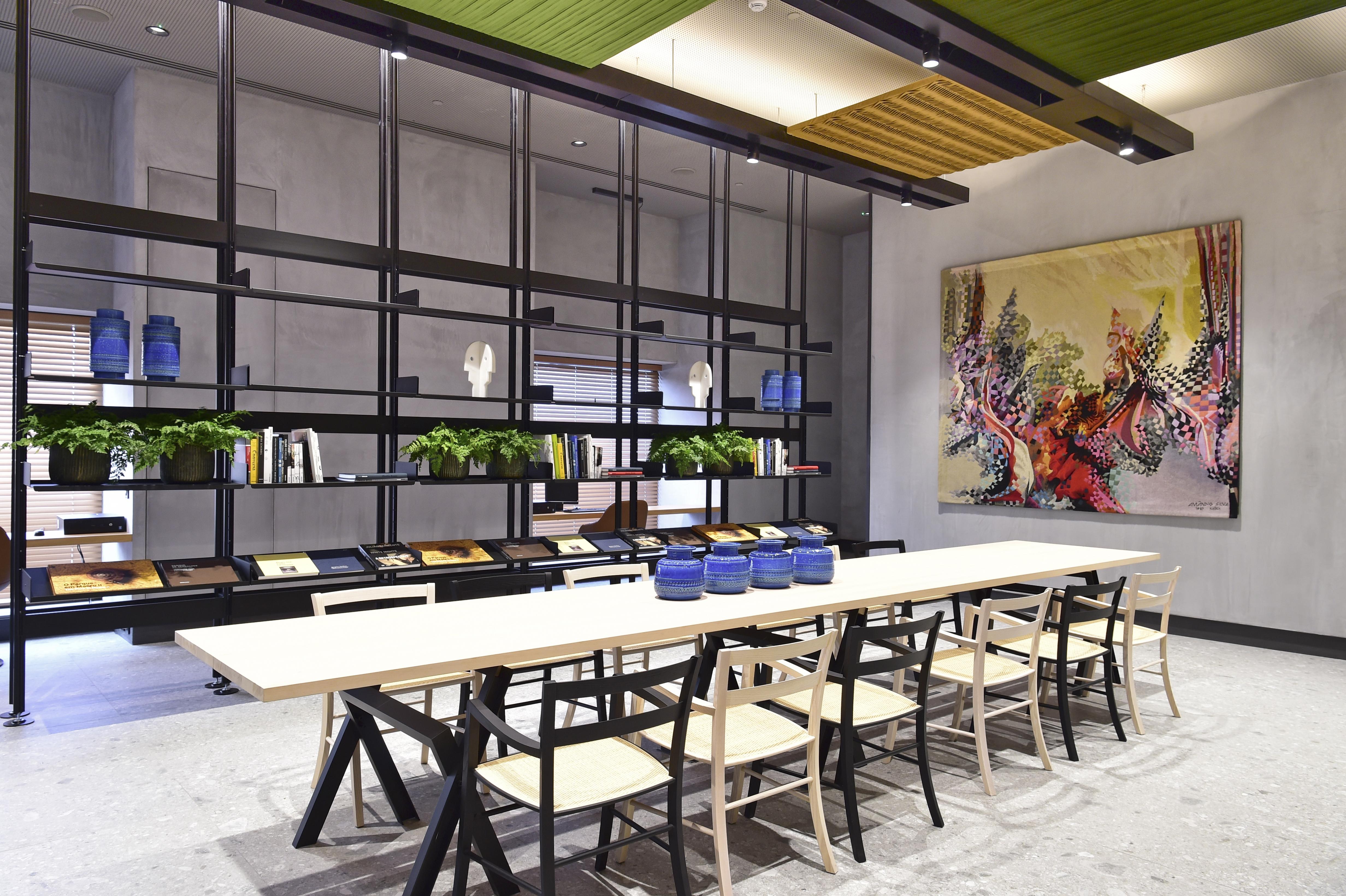 Porto Palacio Hotel By The Editory Εξωτερικό φωτογραφία The library at the University of Nicosia