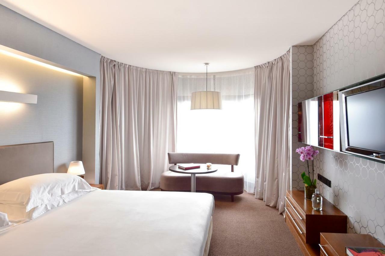 Porto Palacio Hotel By The Editory Εξωτερικό φωτογραφία A room at the hotel
